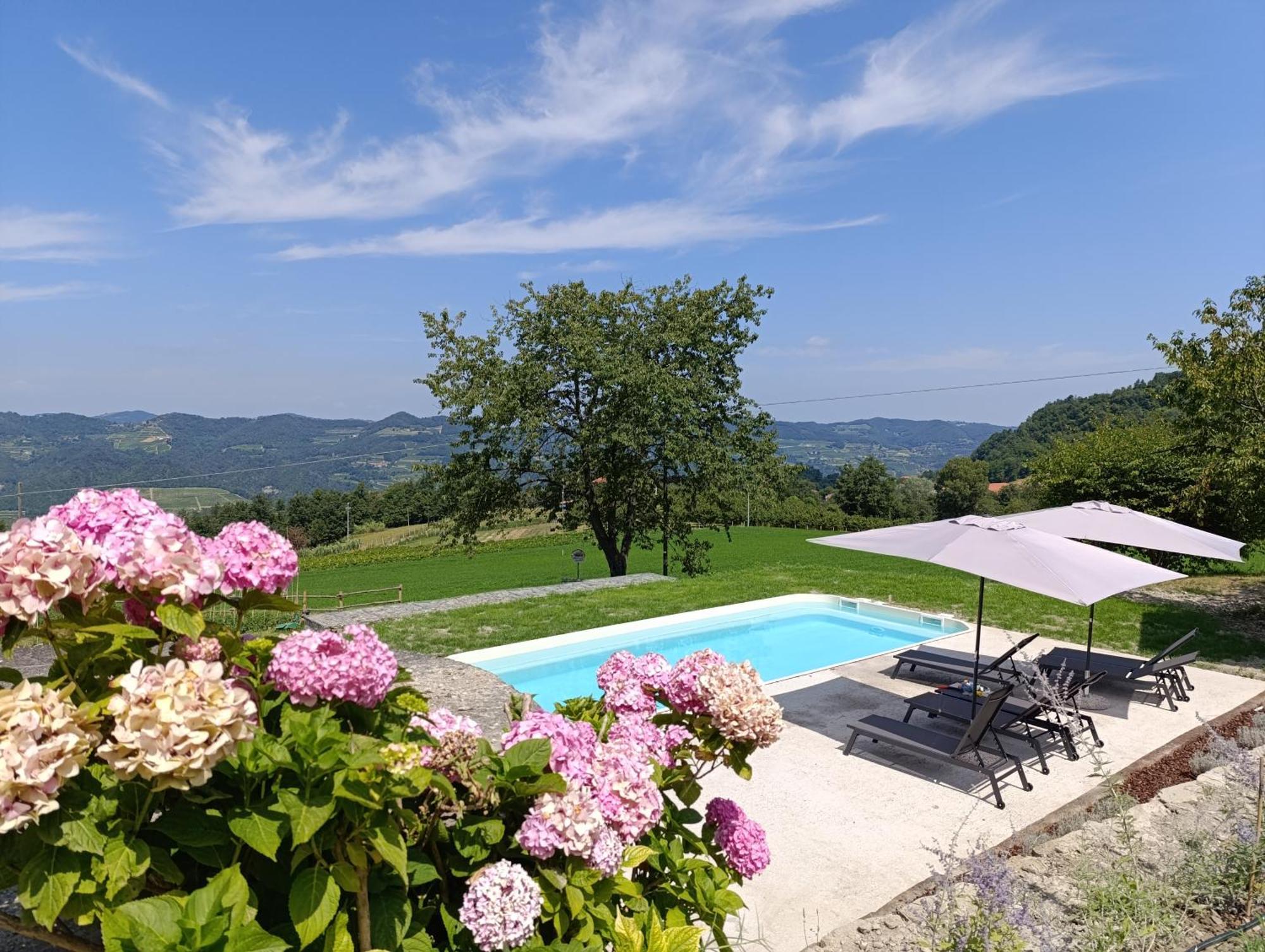 Agriturismo La Margherita San Giorgio Scarampi Kültér fotó